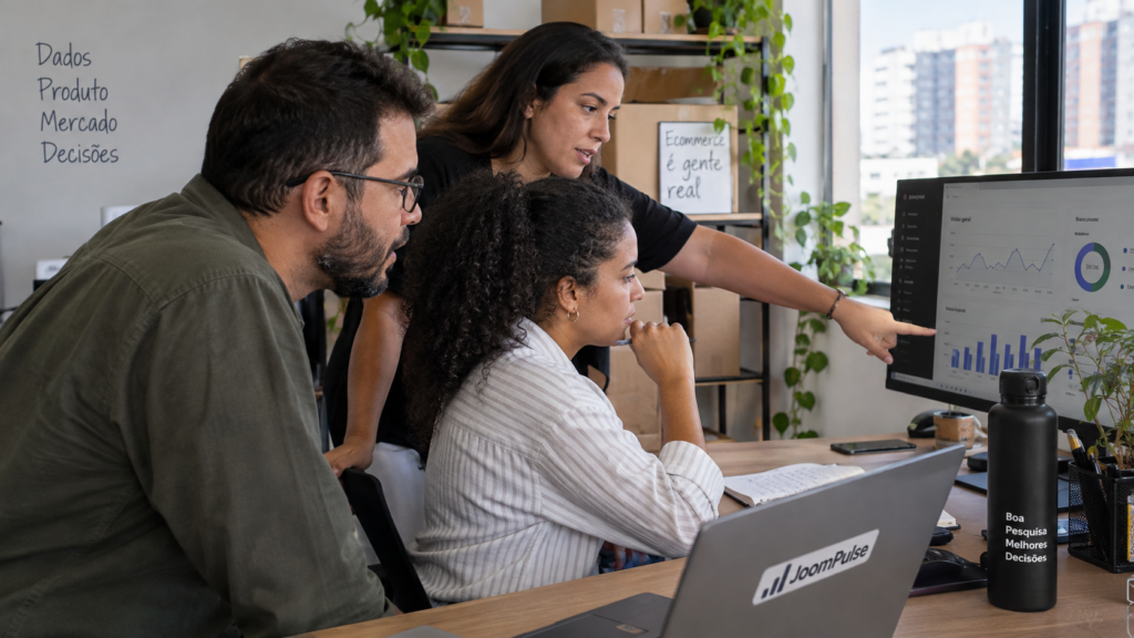 Rotina semanal de inteligência de mercado para marketplaces